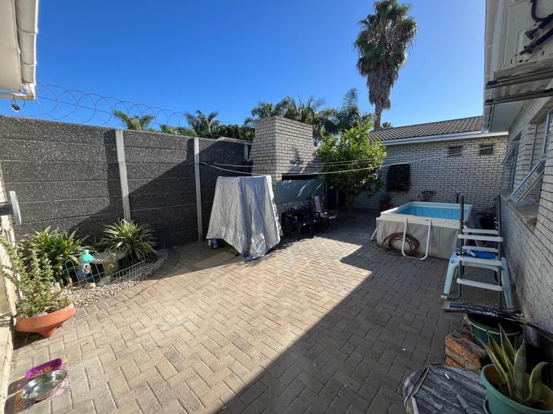To Let 4 Bedroom Property for Rent in Brackenfell South Western Cape